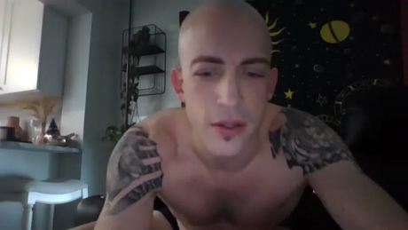 sexybaldstripper  29-01-2022